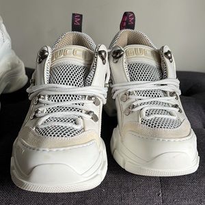 Gucci sneakers size 36